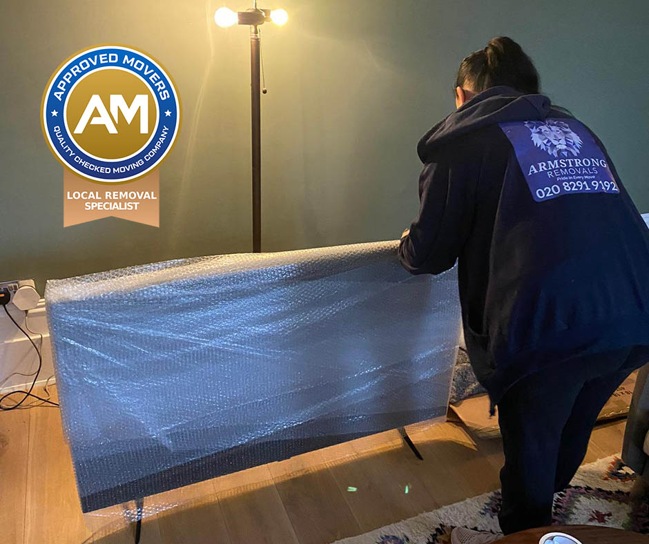 Looking for the Best Removals London Can Offer? - Armstrong Removals Removals London